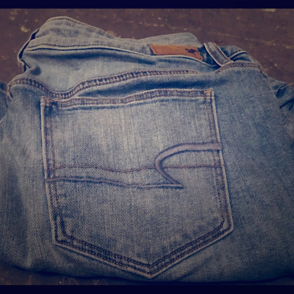 American Eagle kick crop jeans